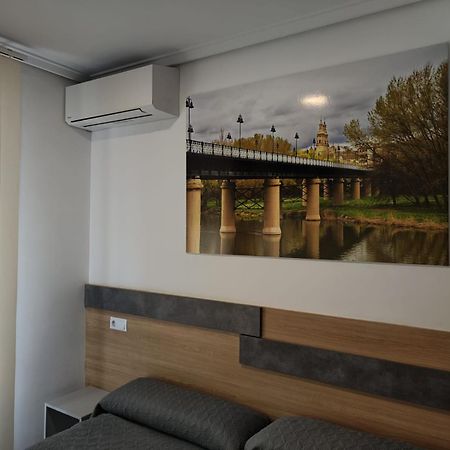 Hostal Rioja Condestable Λογκρόνο Εξωτερικό φωτογραφία