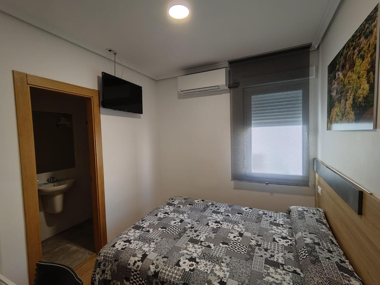 Hostal Rioja Condestable Λογκρόνο Εξωτερικό φωτογραφία